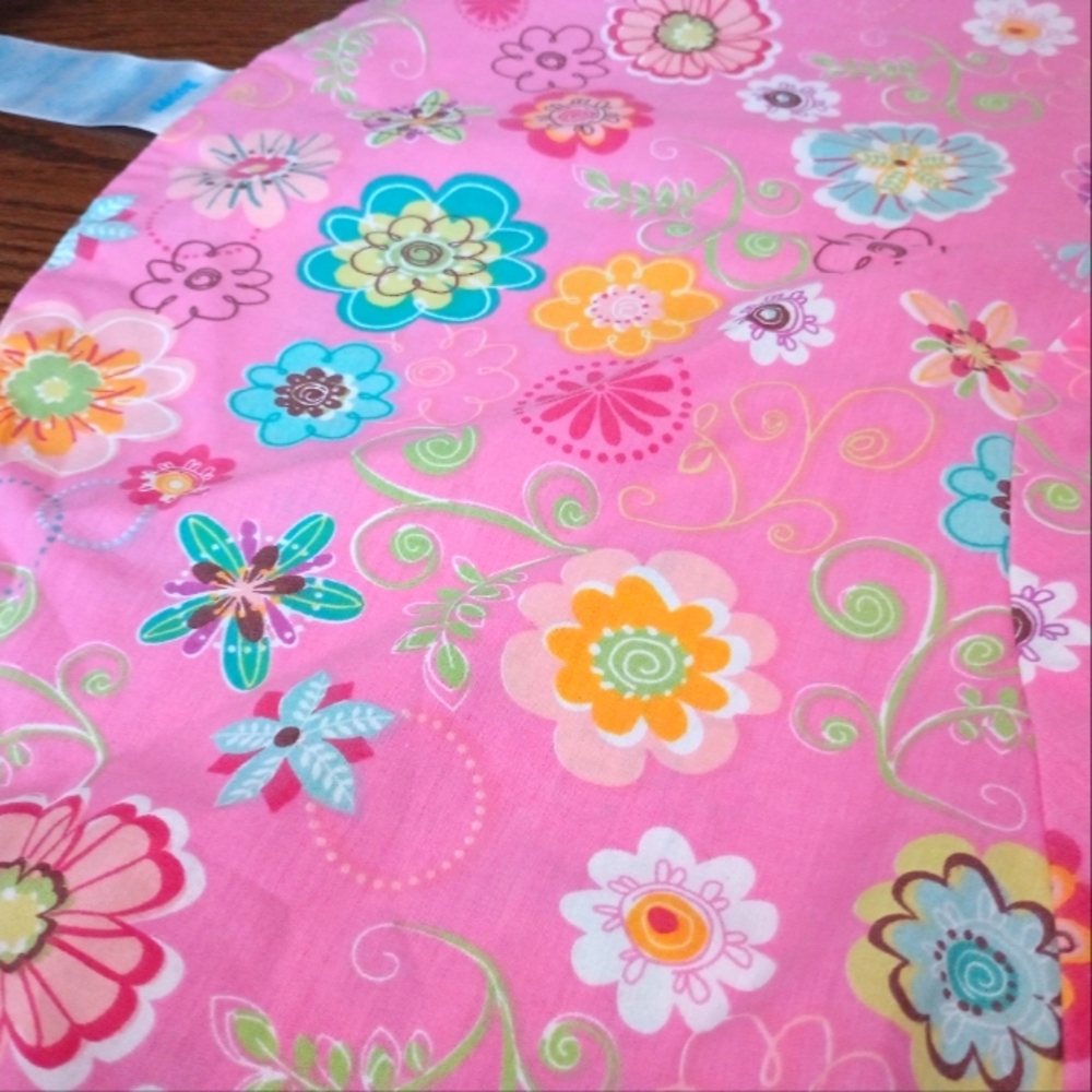 Cute floral Bobby Pillow cover - Picture 3 of 6